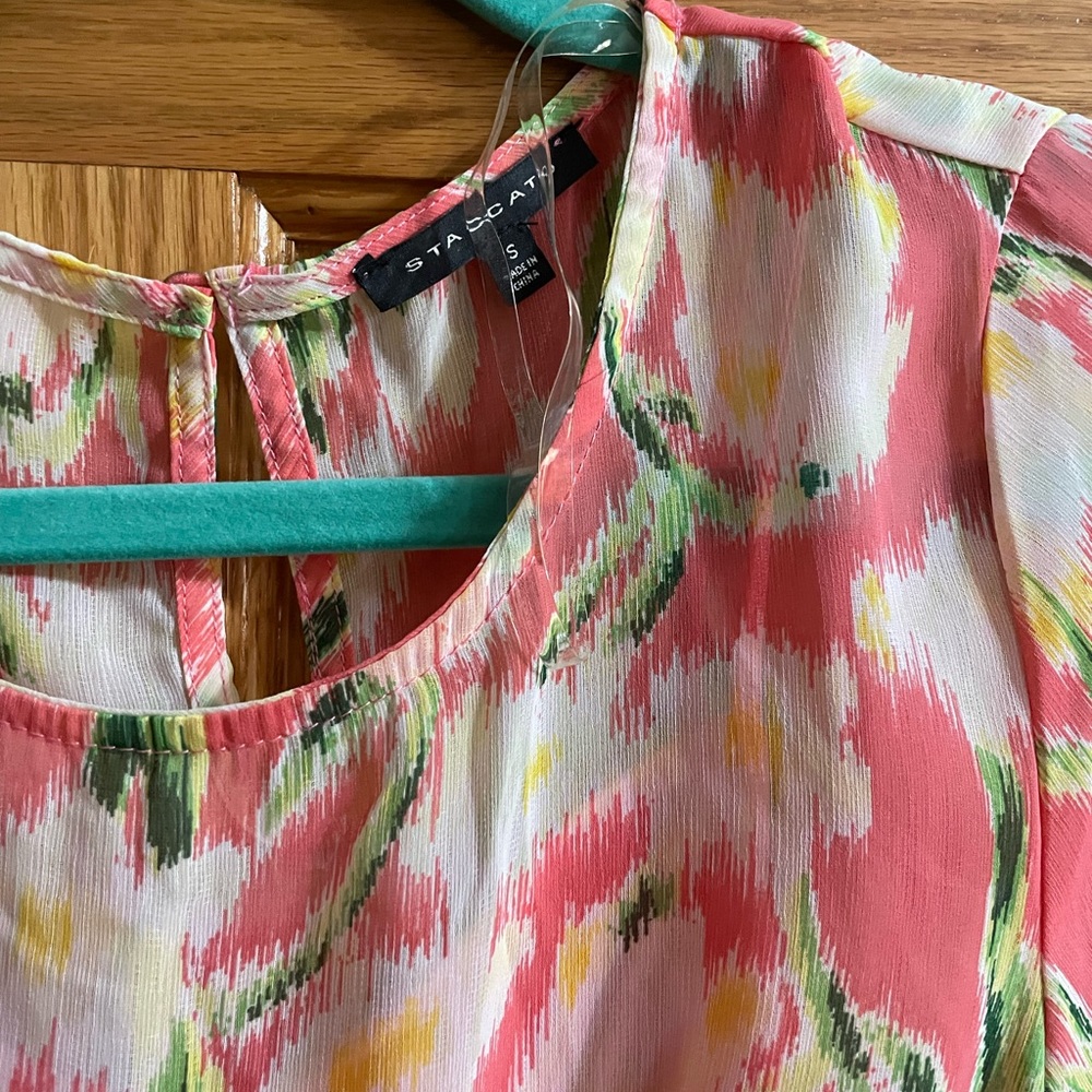 Top - Picture 3 of 4